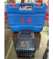 sạc dùng cho pin 18V Dongcheng dca