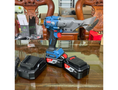 máy cắt tôn pin 20v Dongcheng chính hãng