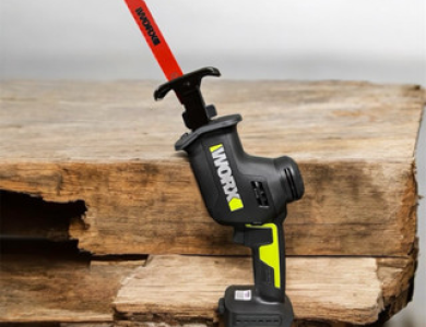 Cưa kiếm dùng pin20V WORX WU500 