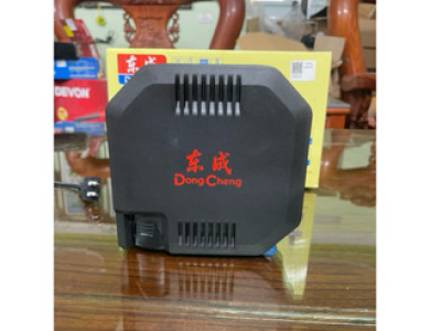 Bơm hơi dùng pin 12V Dongcheng DCQE120 chính hãng