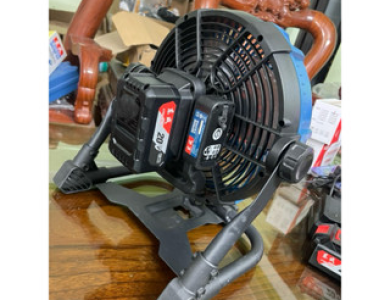 Quạt dùng pin 20V Dongcheng DCFS240 chính hãng