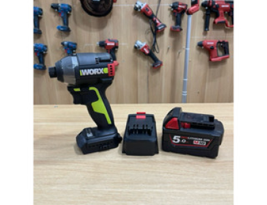 Đế chuyển chân pin cho máy WORX sang dùng pin milwaukee