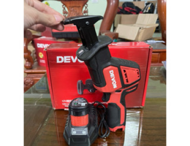 Cưa kiếm dùng pin 12V DEVON 5851-Li-12 chính hãng