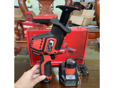 Cưa kiếm dùng pin 12V DEVON 5851-Li-12 chính hãng