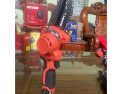 Máy cưa xích dùng pin 12V DEVON 4560