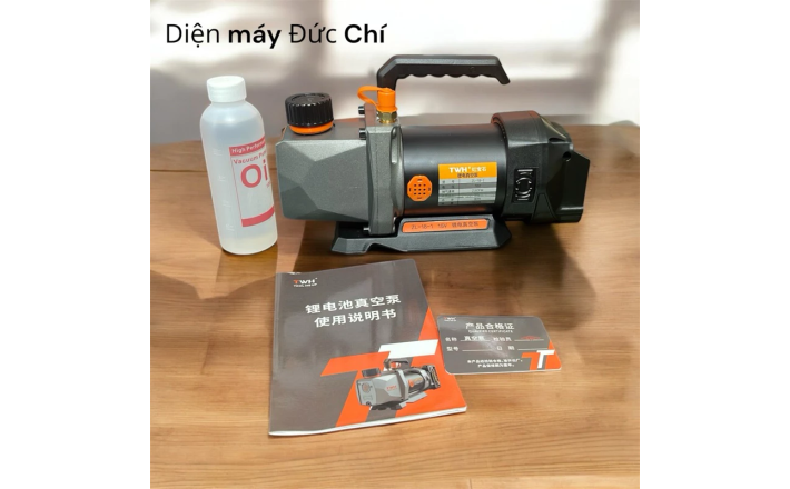 Máy hút chân không sử dụng pin TWH 2.5cfm