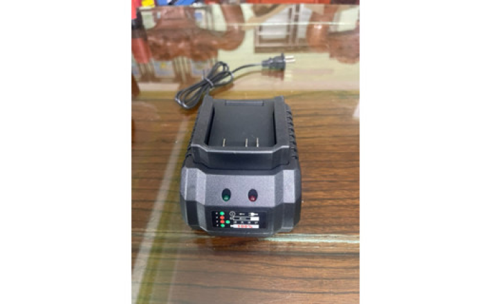 Sạc pin 20V DCA Dongcheng 