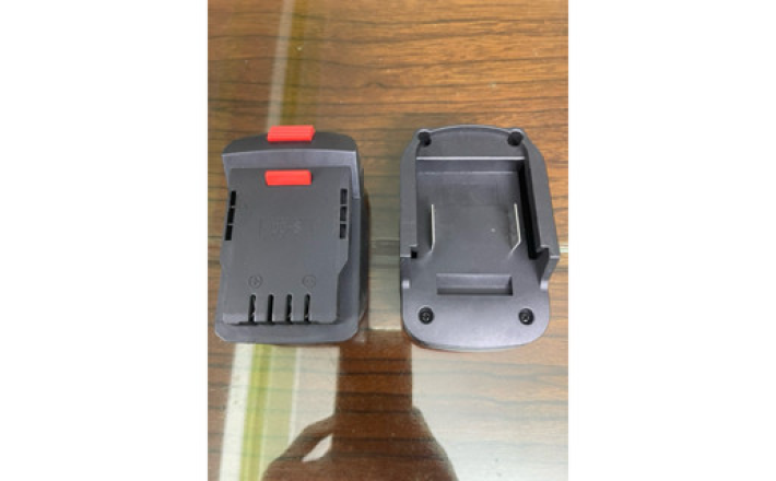 Đế chuyển chân pin máy dongcheng dca sử dụng pin makita 