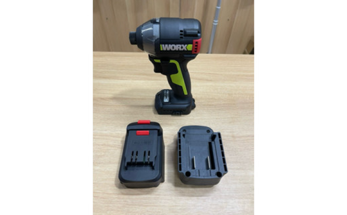Đế chuyển chân pin cho máy WORX sang dùng pin milwaukee