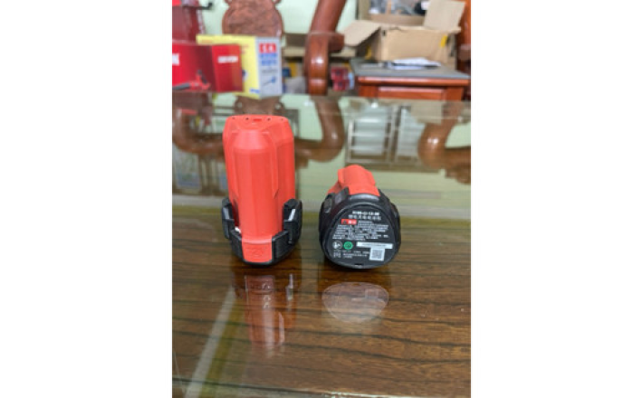 Pin 12V devon dùng cho hệ 12V của Devon
