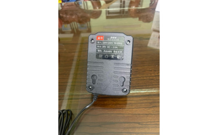 Sạc pin 20V DCA Dongcheng 