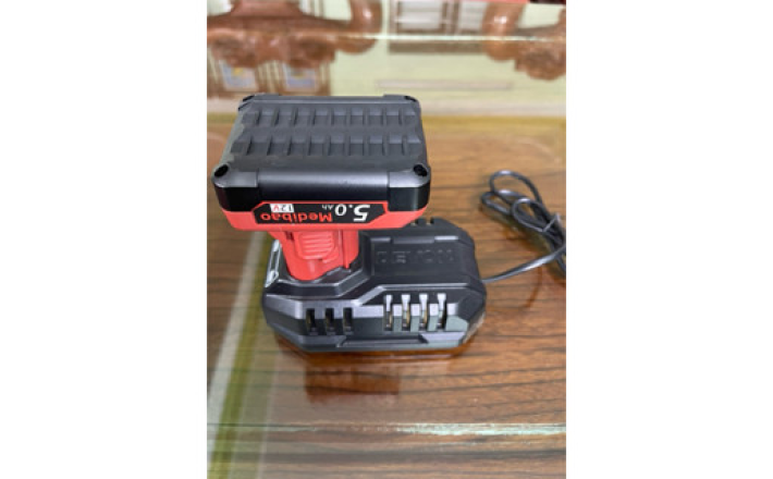 Pin 12V devon dùng cho hệ 12V của Devon