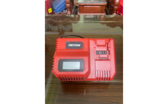 Sạc dùng cho dòng pin 20V Devon chính hãng