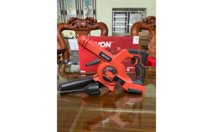 Máy thổi bụi dùng pin DEVON 20V 4712