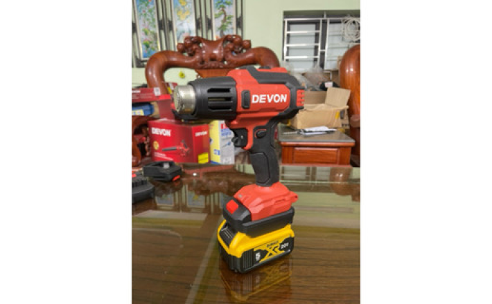Đế chuyển chân pin DEVON 20V sang dùng pin makita,dewalt