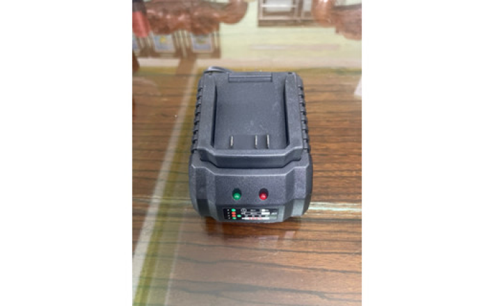 Sạc pin 20V DCA Dongcheng 