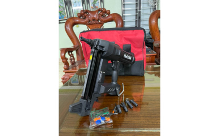 máy bắn đinh bê tông pin NAITASK black DCCN90s chính hãng