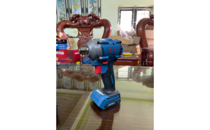 Máy siết bulong dùng pin 20V Dongcheng DCPB358