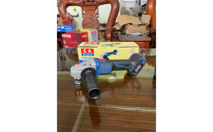 Máy mài góc dùng pin 20V Dongcheng DCSM03-100 chính hãng