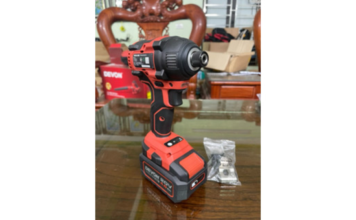 Máy bắn vít dùng pin 20V DEVON 5733-Li-20H