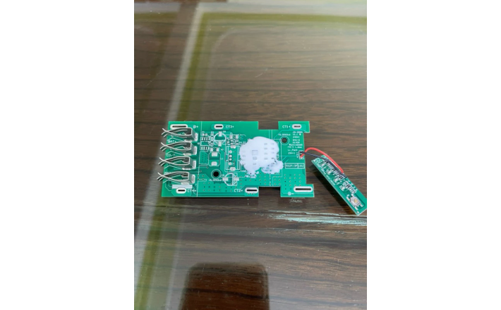 Vỏ mạch pin Dongcheng 20V-4ah 10cell